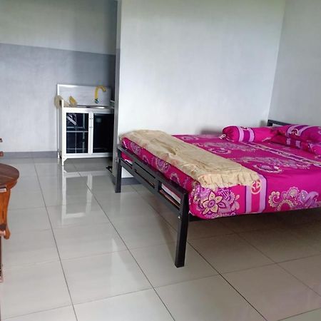 Green Homestay Malang Dış mekan fotoğraf